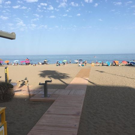 丰希罗拉Escapada A La Costa Del Sol公寓 外观 照片