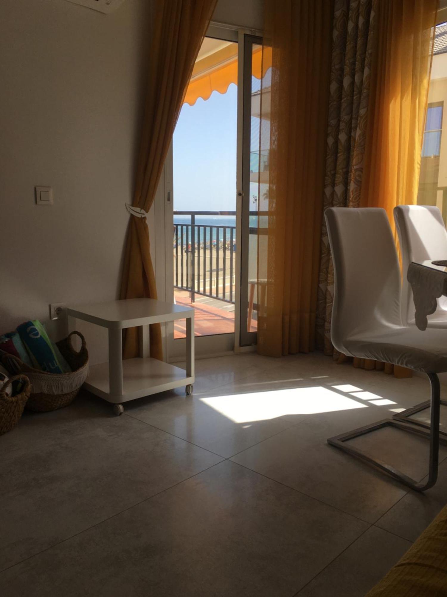 丰希罗拉Escapada A La Costa Del Sol公寓 外观 照片